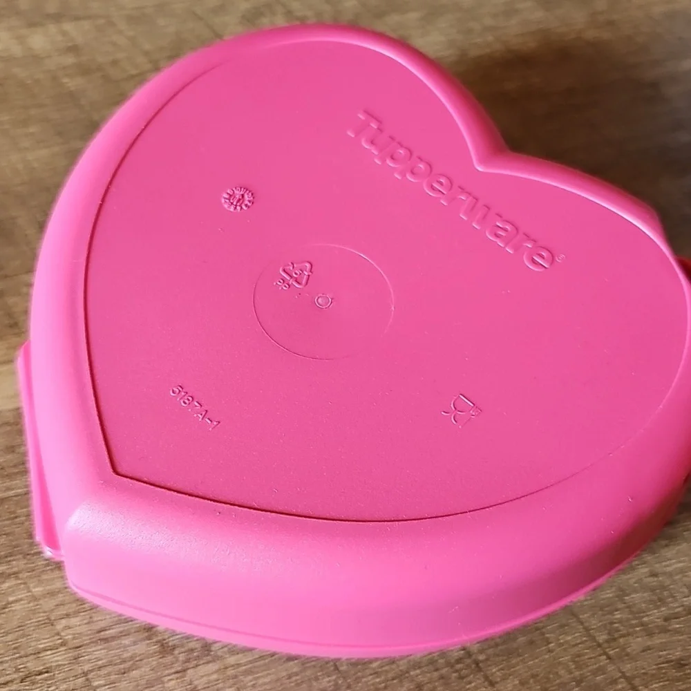 Tupperware heart keepers